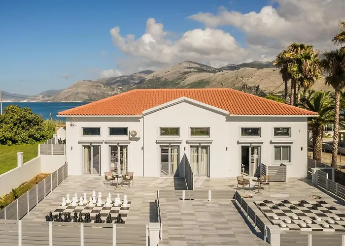 Lighthouse Kefalonia 别墅 阿尔戈斯托利翁