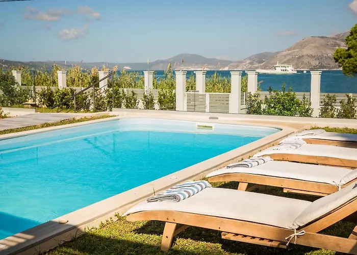 Lighthouse Kefalonia 别墅 阿尔戈斯托利翁