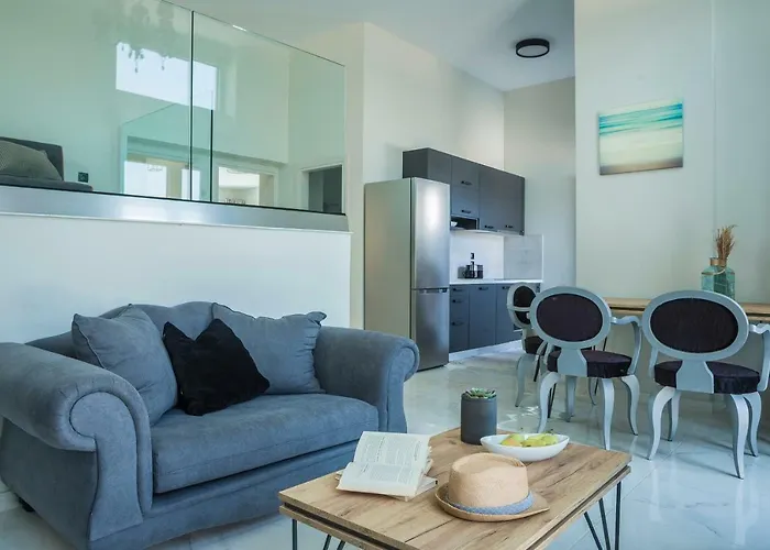 Lighthouse Kefalonia *